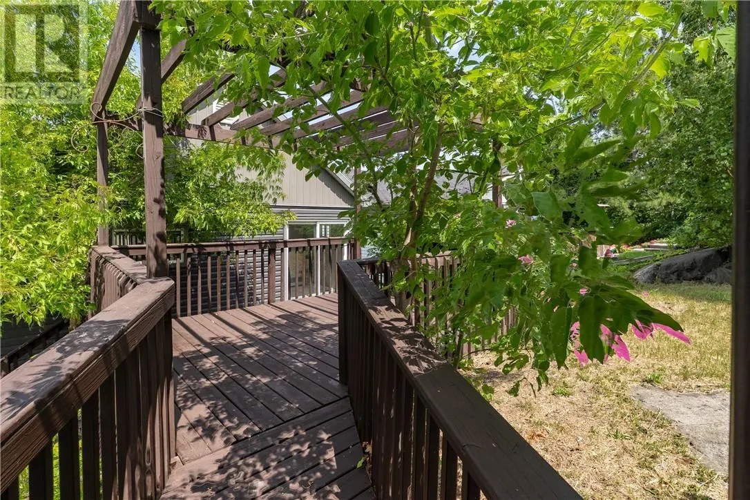 879 Howey Drive