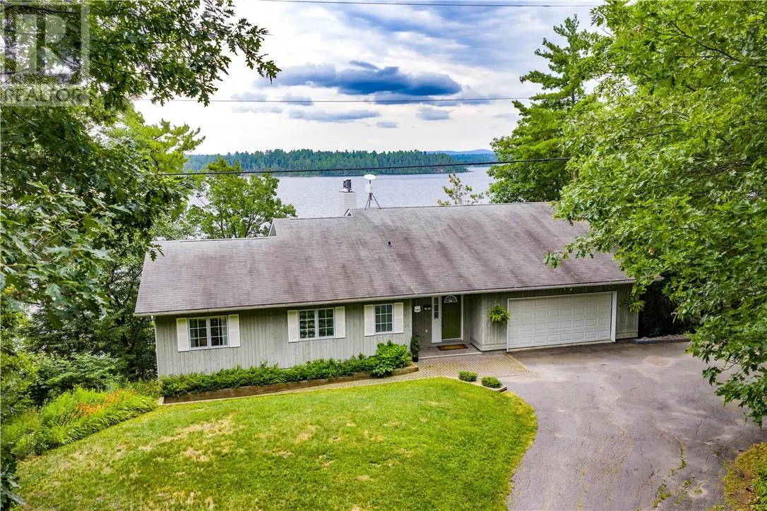 51 Panache North Shore Road
