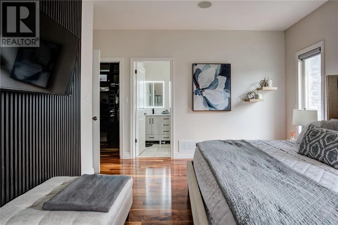 3435 Edna Street