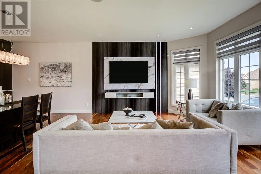 3435 Edna Street