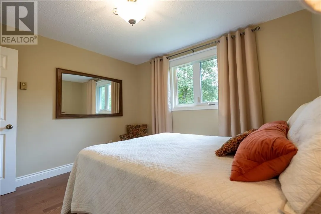 3 Aspenwood Court