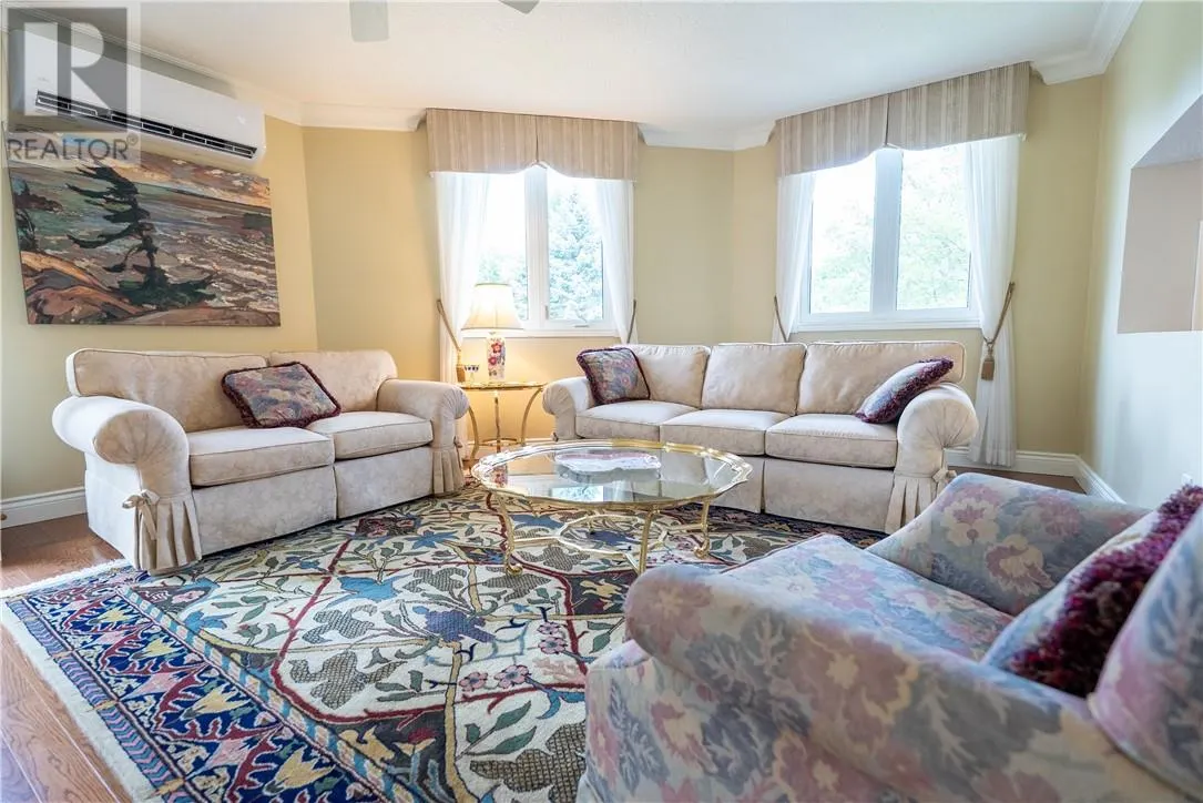 3 Aspenwood Court