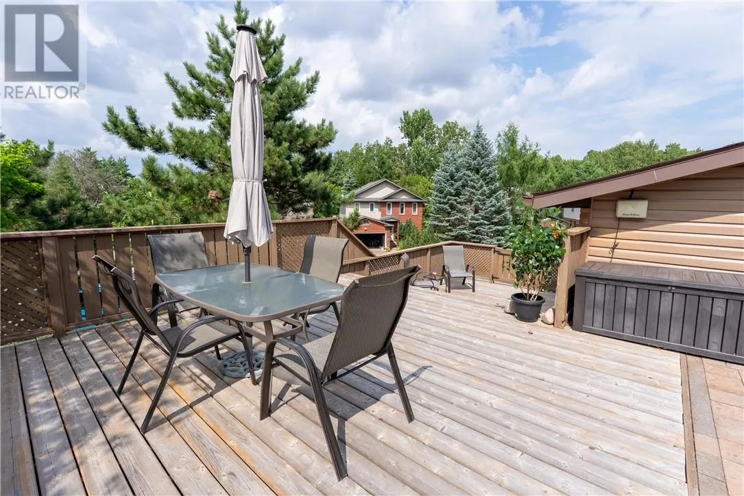 3 Aspenwood Court