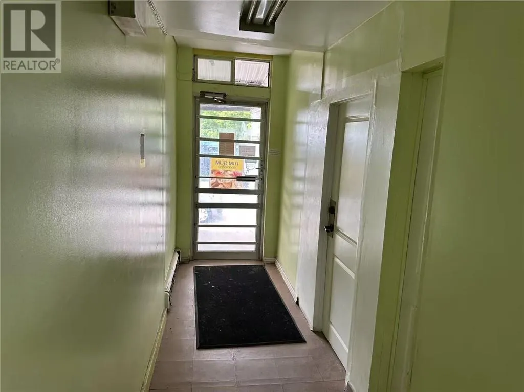 319 W Montague Avenue