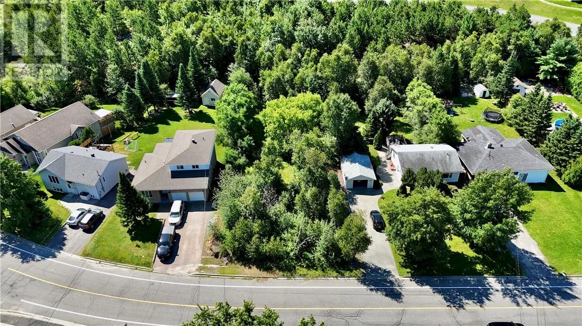 0 Algonquin
