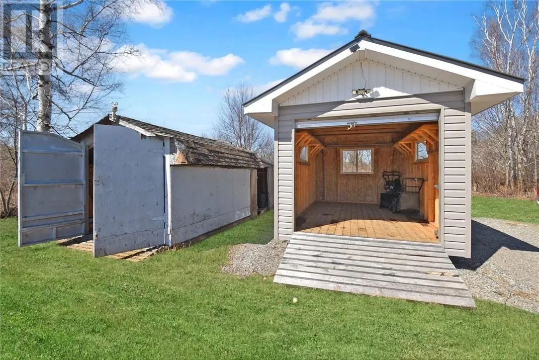 13 Hardwood Road