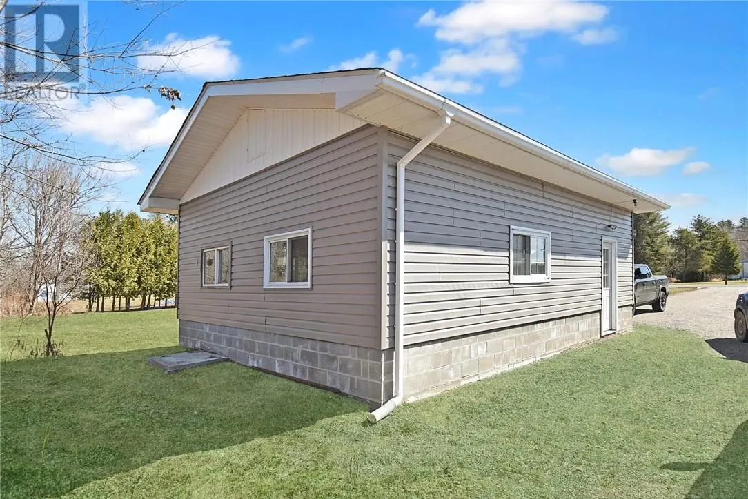 13 Hardwood Road