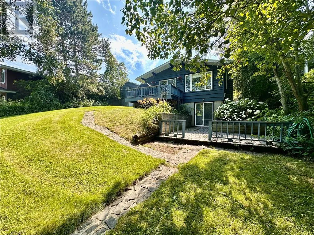5886 Onwatin Lake Road