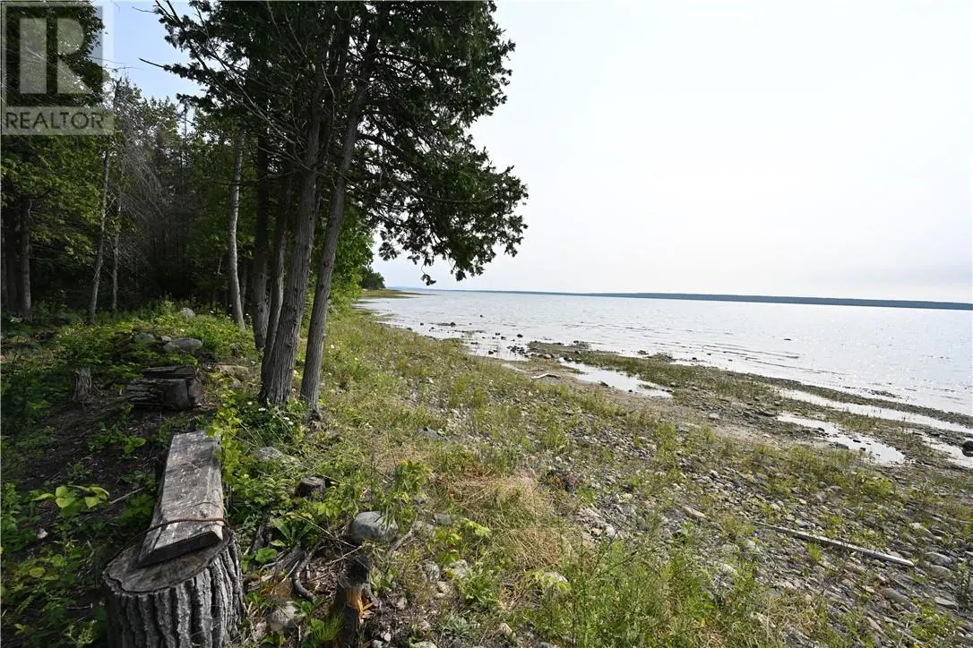 102 Sandy Point