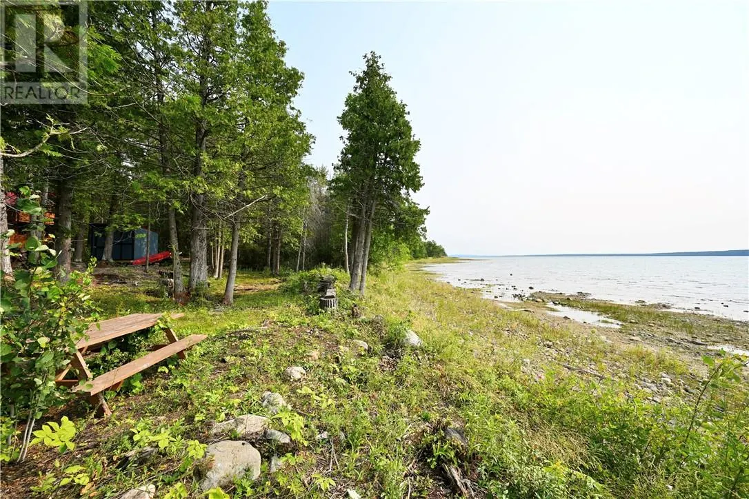 102 Sandy Point