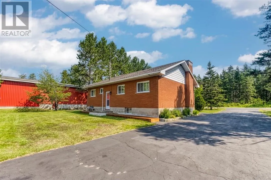95 Dufferin Street