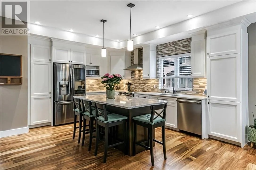 20 Chinaberry Drive