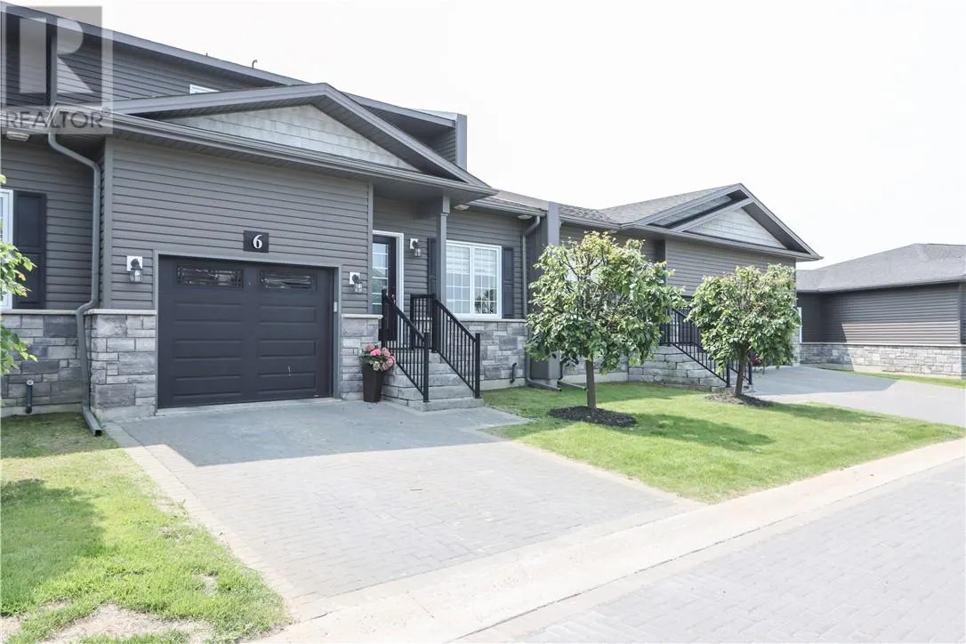 2279 Mallards Landing Drive Unit# 6