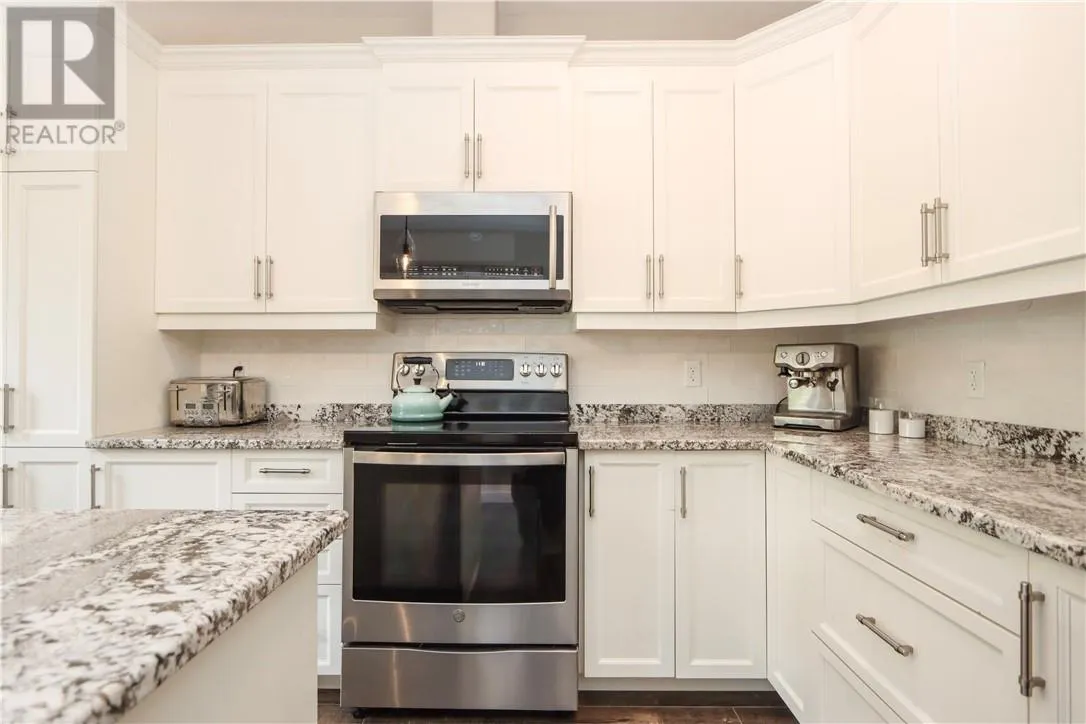 2279 Mallards Landing Drive Unit# 6