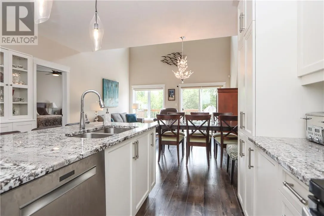2279 Mallards Landing Drive Unit# 6