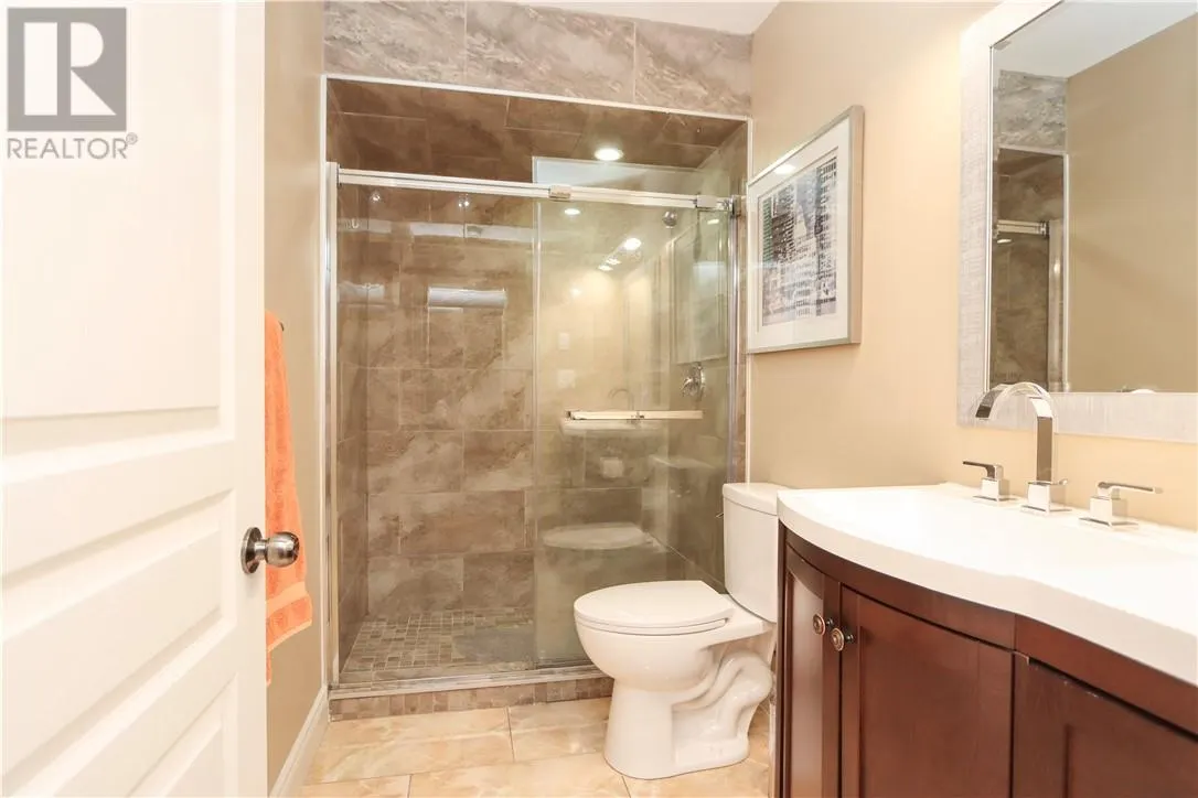 2279 Mallards Landing Drive Unit# 6