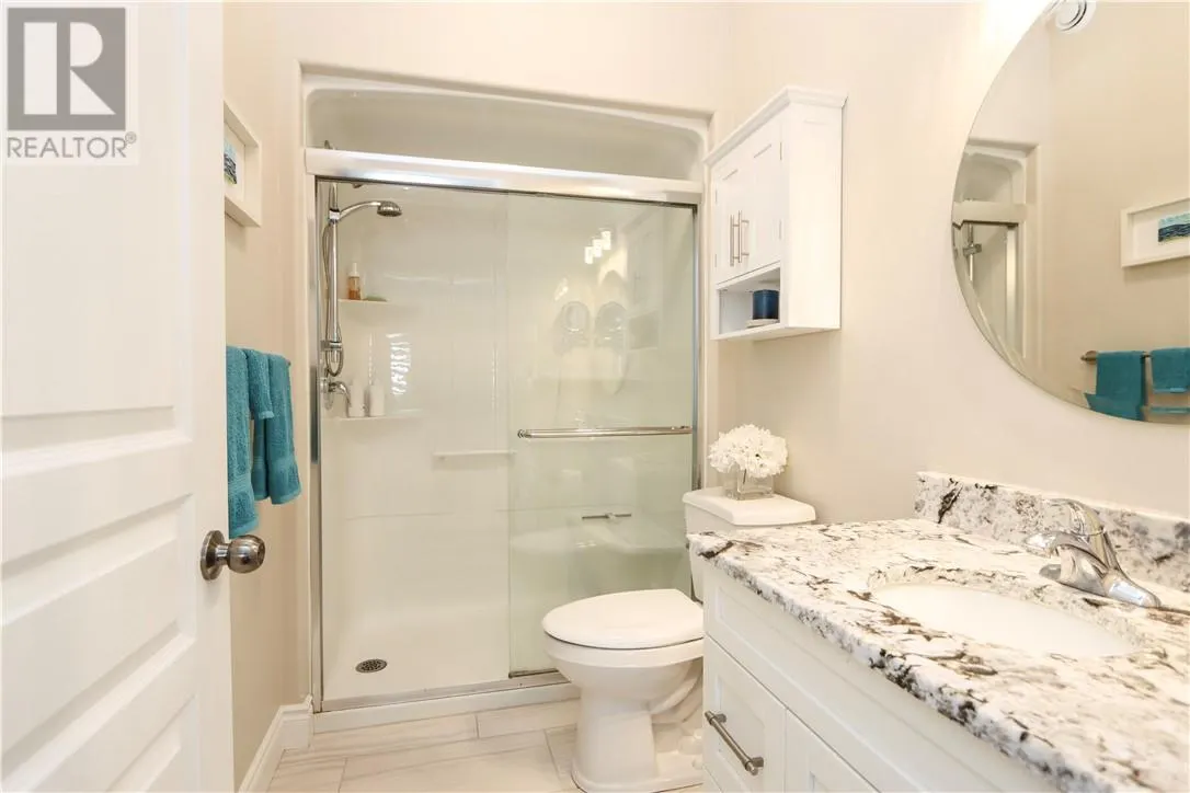 2279 Mallards Landing Drive Unit# 6