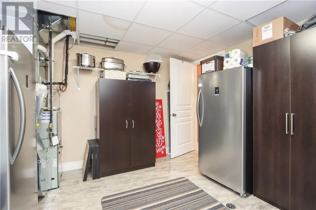 2279 Mallards Landing Drive Unit# 6
