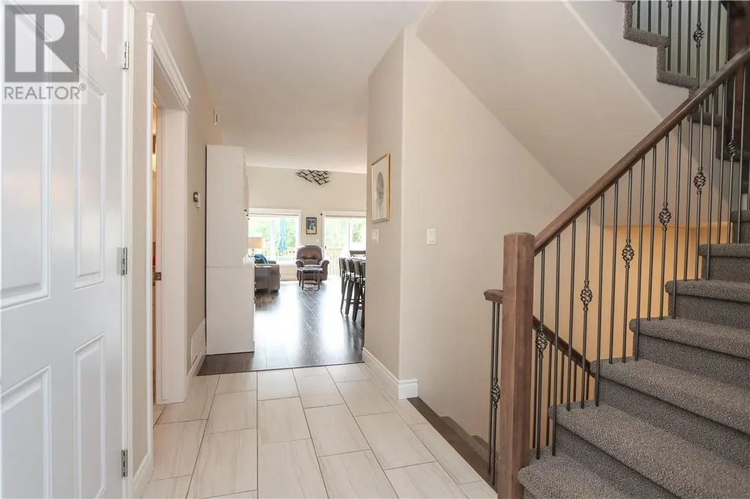 2279 Mallards Landing Drive Unit# 6