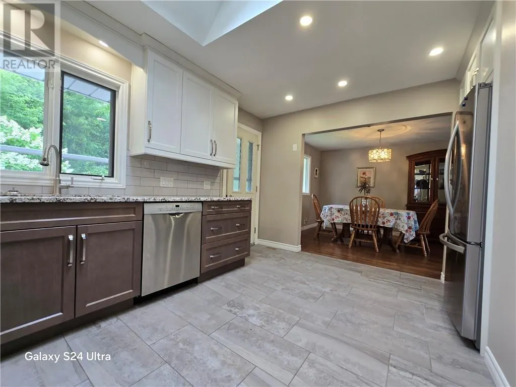 1273 Mayfair Court