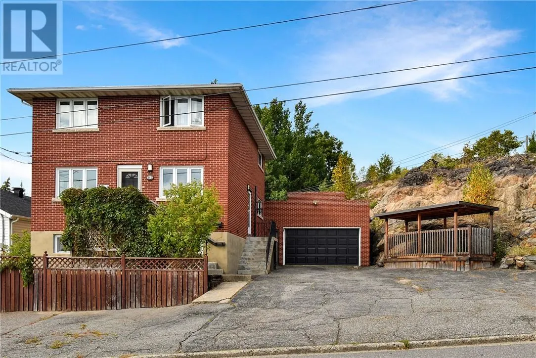 250 Nadia Street