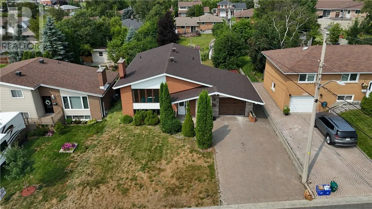 1227 Cardinal