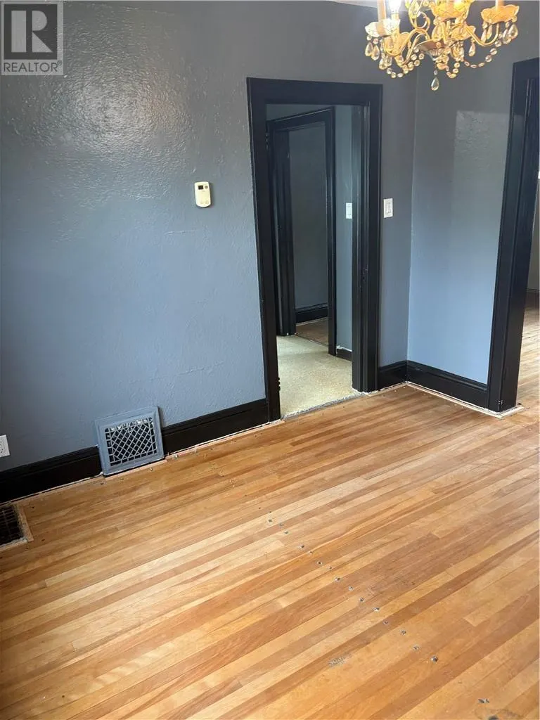 414 Albert