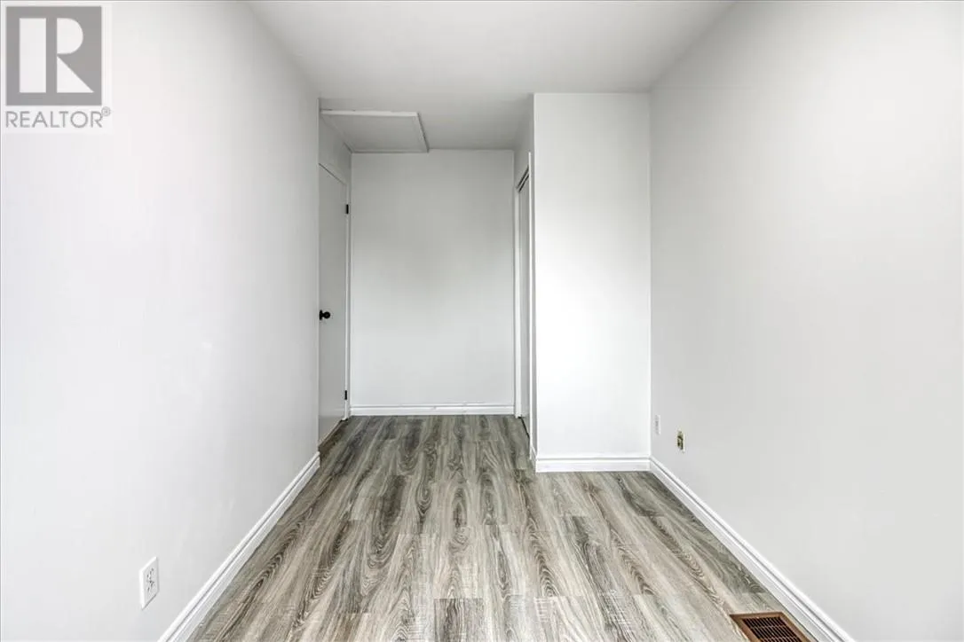 182 Benita Boulevard