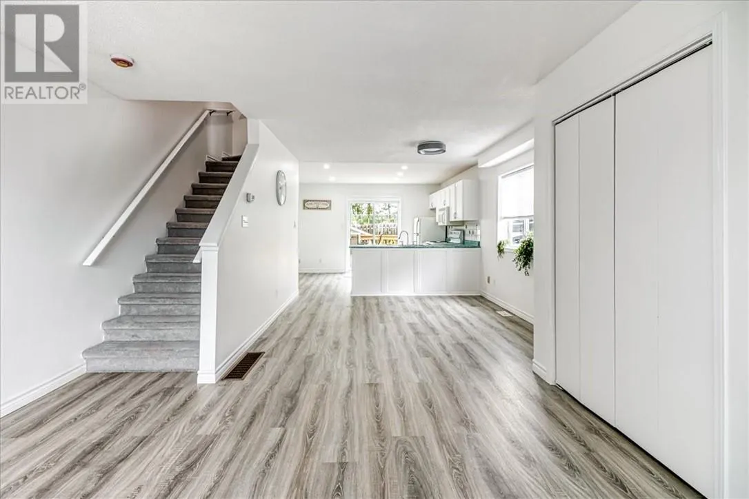 182 Benita Boulevard