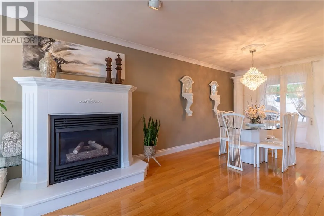 433 Raymond Crescent