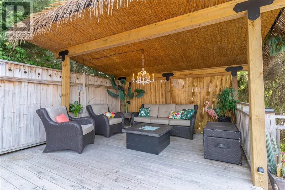 433 Raymond Crescent