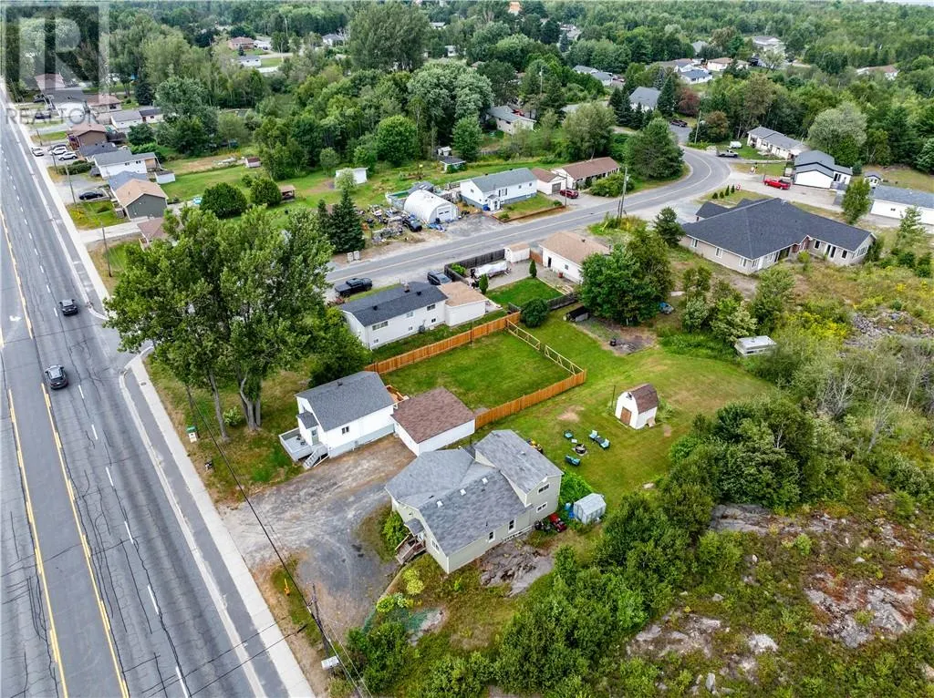 1604 Old Highway 69 North