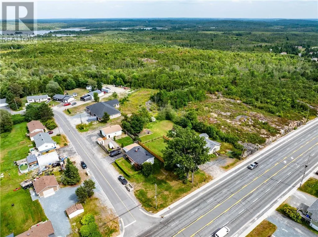 1604 Old Highway 69 North