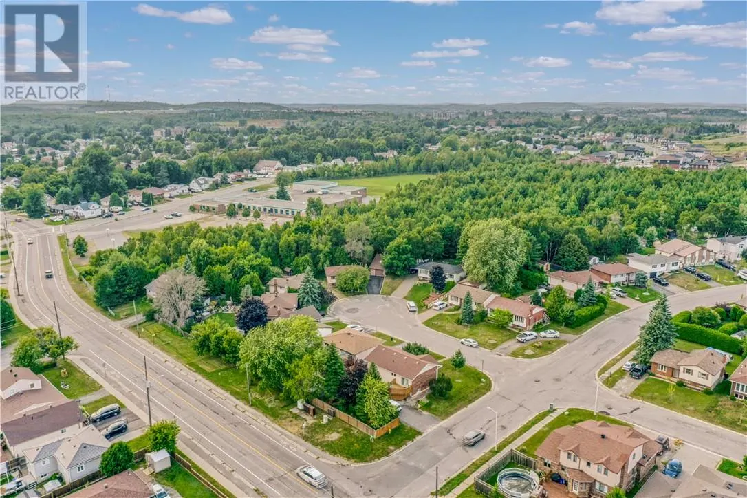 190 Cherrywood Crescent