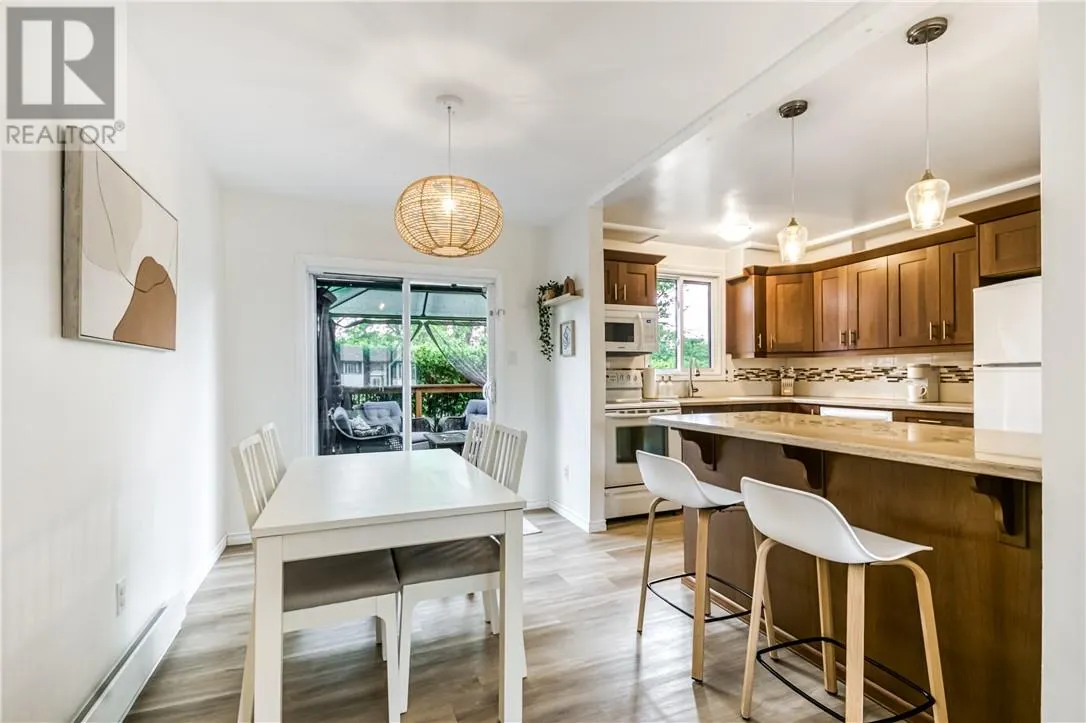 190 Cherrywood Crescent
