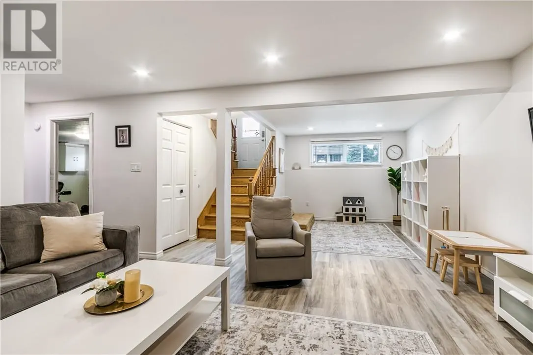 190 Cherrywood Crescent