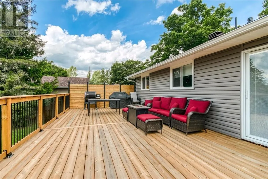 11 Houle Avenue