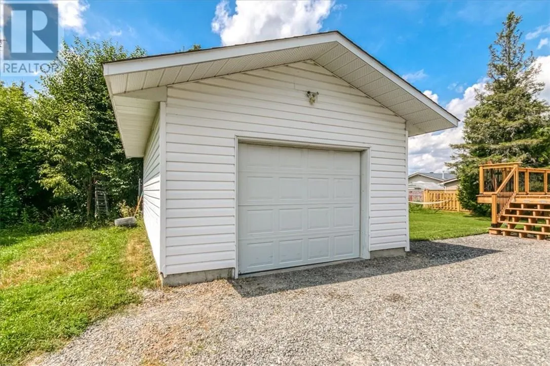 11 Houle Avenue