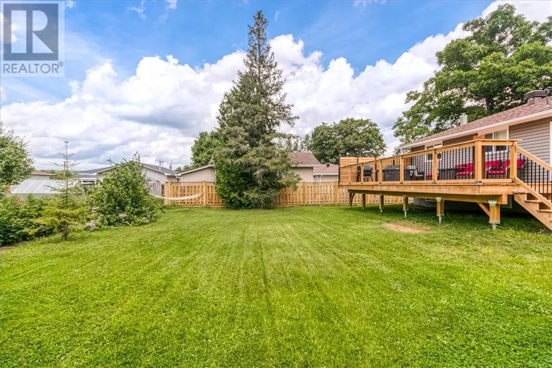 11 Houle Avenue