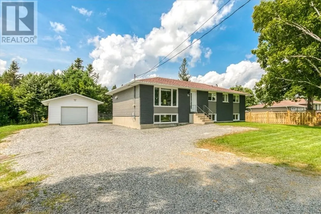 11 Houle Avenue