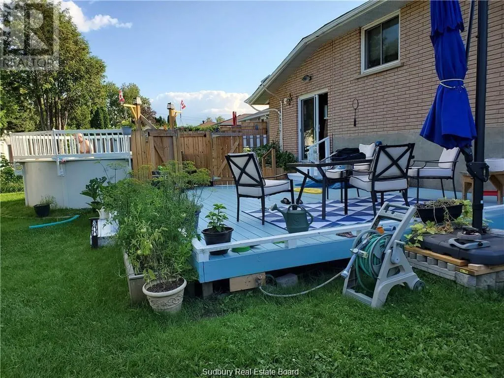 1364 Rideau Street
