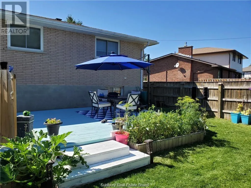 1364 Rideau Street