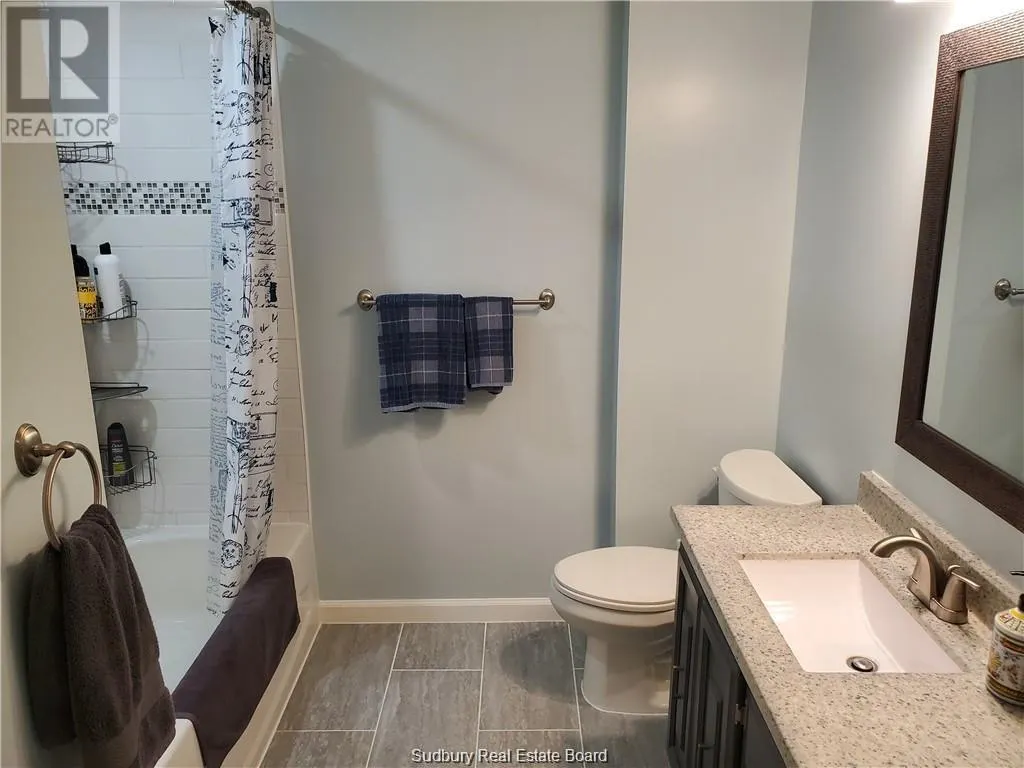 1364 Rideau Street
