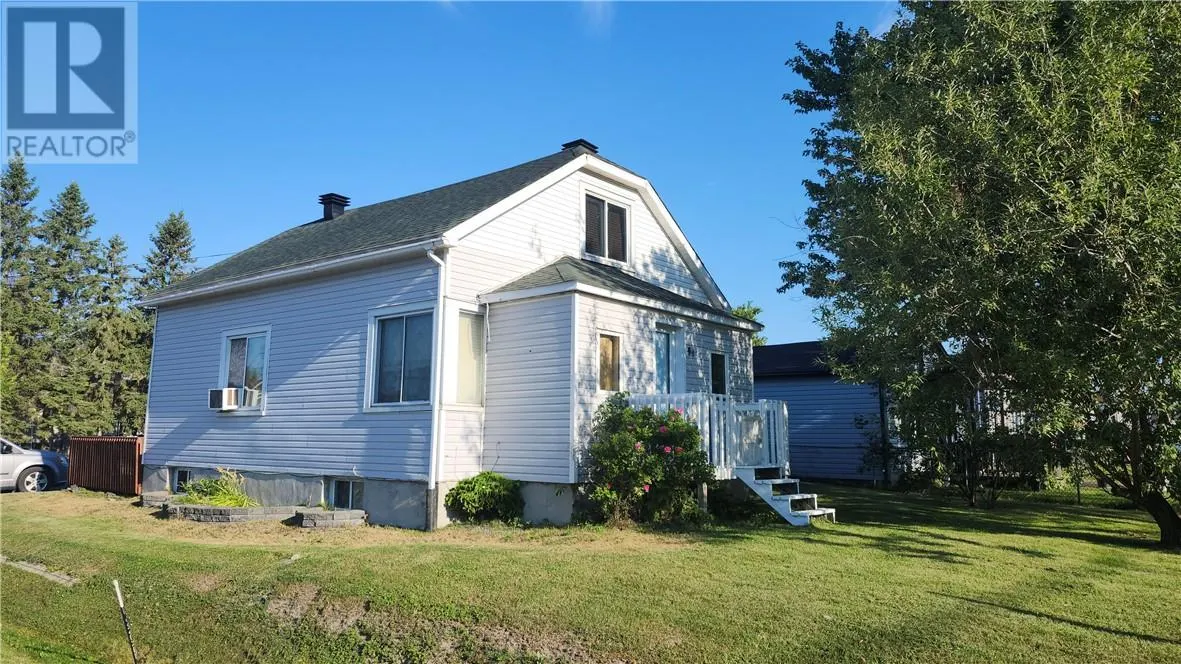 99 Montcalm Street