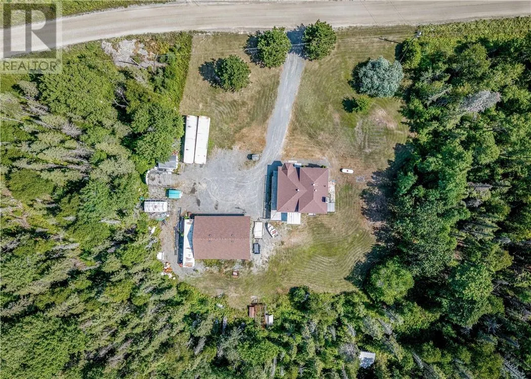 1405 North Road