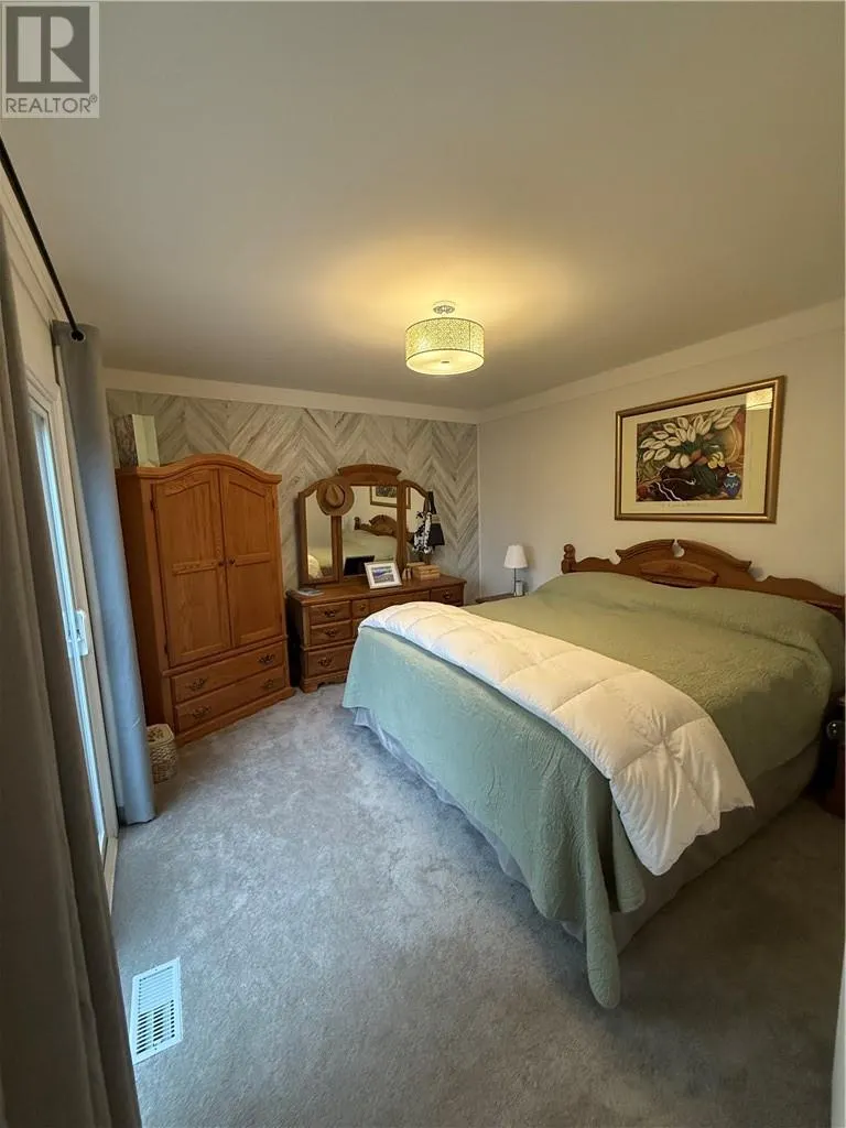 488 Cutler Lake Rd