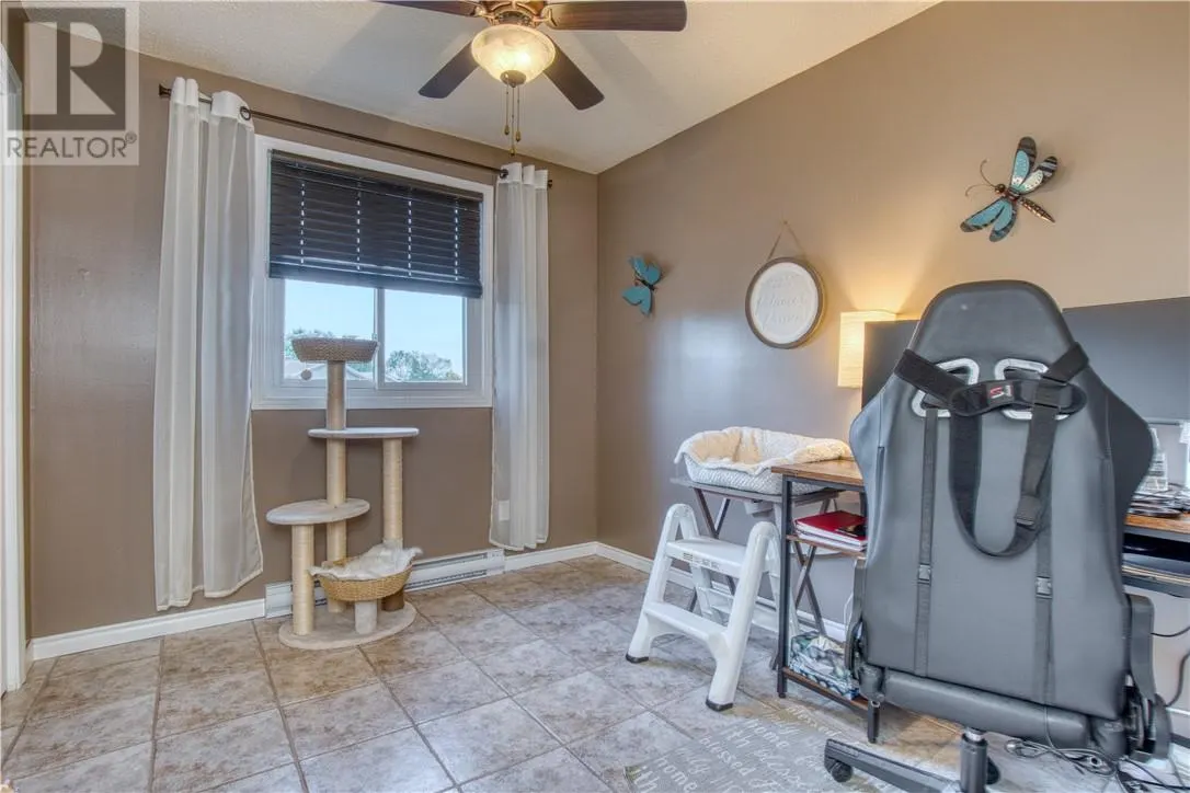 1533 Yarmouth