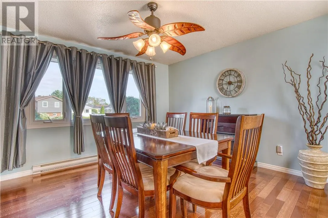 1533 Yarmouth