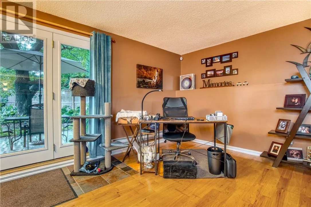 1533 Yarmouth