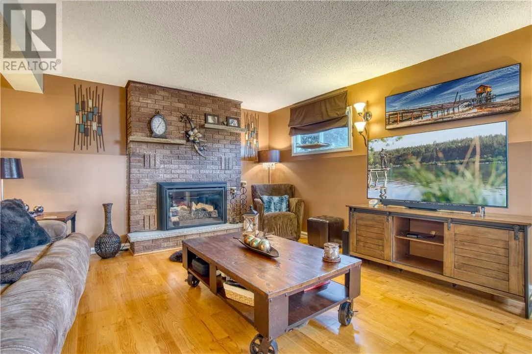 1533 Yarmouth